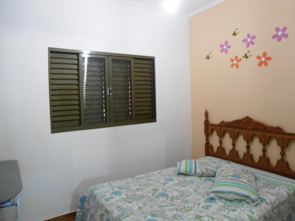 Casa Temporada Gratao 06 Min Dos Parques Thermas Olimpia Room photo